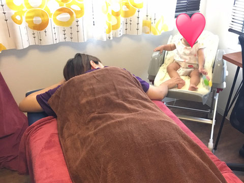 赤ちゃんと一緒に受けられる骨盤矯正
