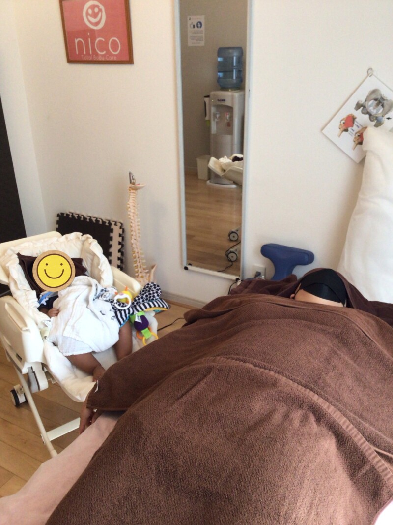 お子様と一緒に骨盤矯正と全身ケア　nico北谷店